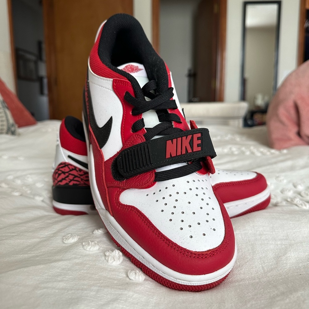 Jordan Legacy 312 Low Basketball Shoes